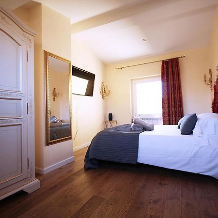 Homedoapartments Deluxe Terme Suite Firenze Bagian luar foto
