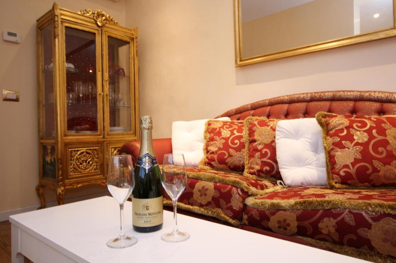 Homedoapartments Deluxe Terme Suite Firenze Bagian luar foto
